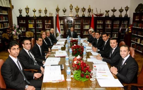 الألماني بيتر نوير علي أبواب الأهلي بعد فشل التعاقد مع دياز