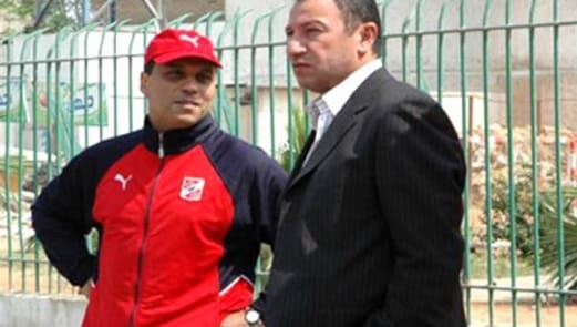 محمود الخطيب يرغب في التعاقد مع المدير الفني لنادي الزمالك