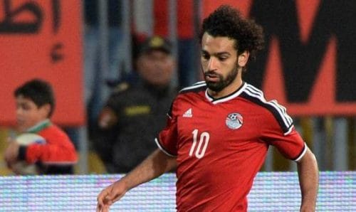 ايهاب لهيطه يحسم الجدل حول مشاركة محمد صلاح أمام أوروجواي