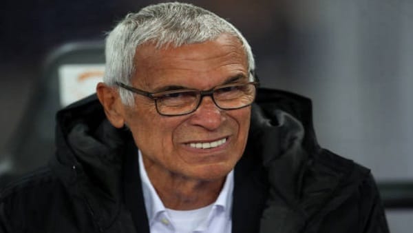 الأسطورة رونالدو يهاجم كوبر: “هو أسوء مدرب على الإطلاق” !