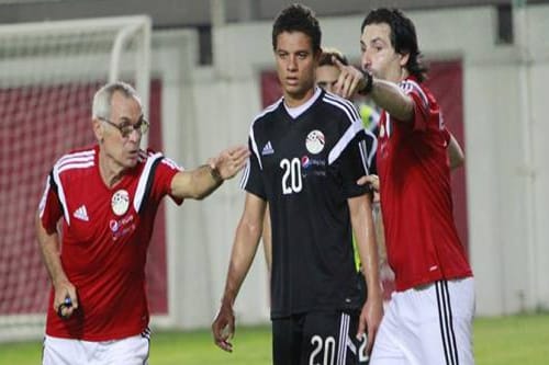 سعد سمير يكشف حقيقة توجيه فعل فاضح تجاه كهربا في مران المنتخب