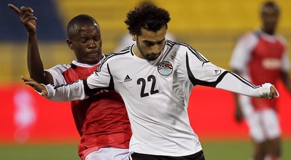 متجاهلًا هزيمة المنتخب.. محمد صلاح يثير الجدل بصورة من الغردقة : الصور
