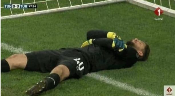 حيلة مبتكرة لـ منتخب تونس فى موعد الإفطار تأتى بنتيجة إيجابية!