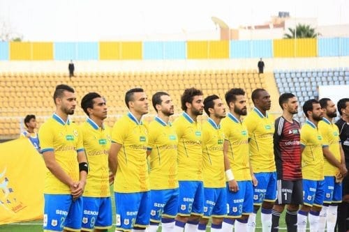 مدافع الإسماعيلي يضغط على ناديه بـ”التنازلات” للموافقة على انضمامه للأهلي