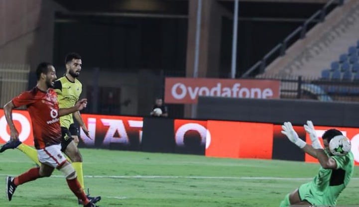 النادي الأهلي يفوز علي وادي دجلة بهدف صلاح ويصعد لقمة الدوري بعد أداء متوسط