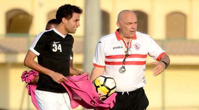 الزمالك يُعلق على صورة “جروس” المثيرة للجدل بعد ظهوره وهو يتناول “الخمر”
