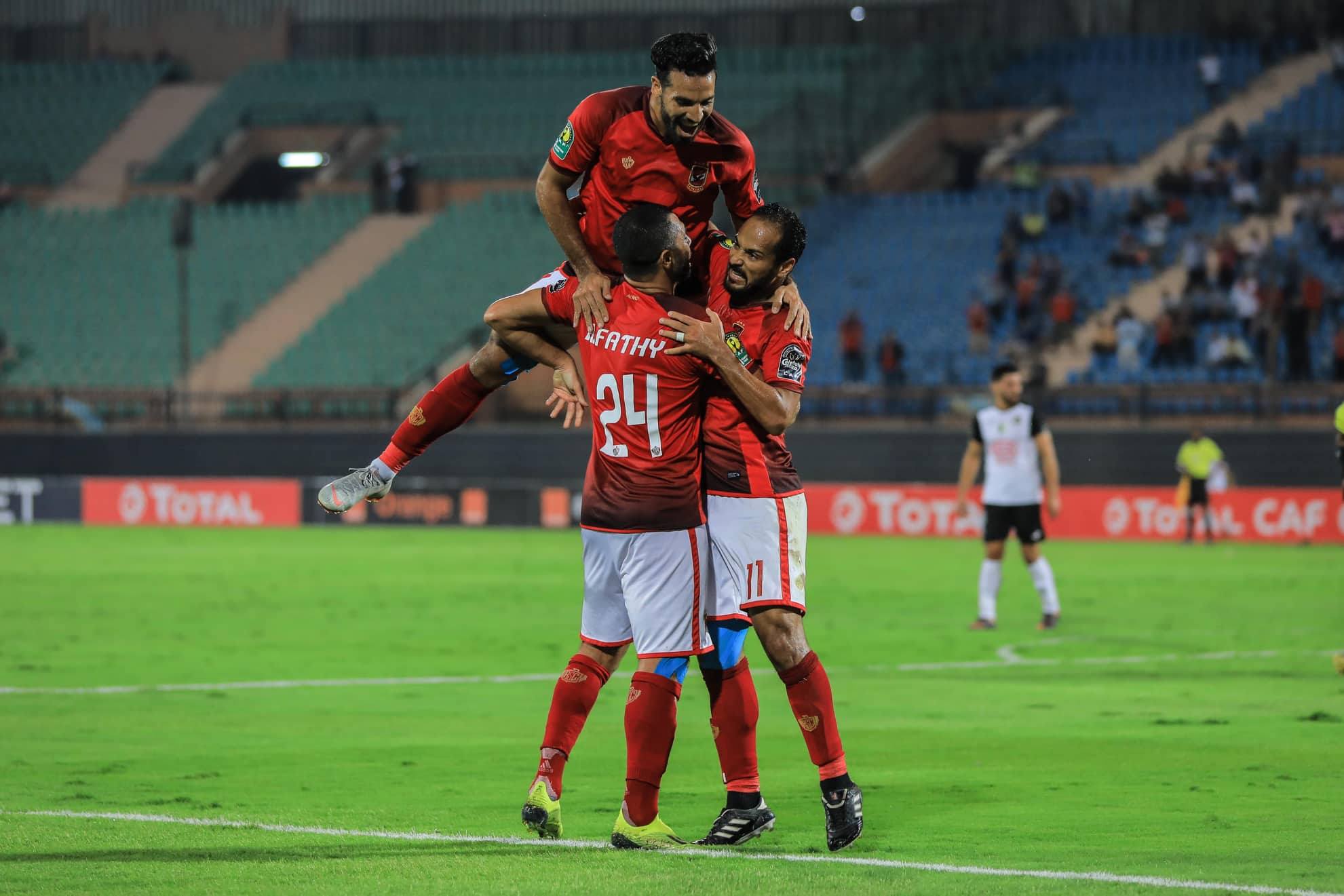 الأهلي نيوز :الأهلي يفقد ثلاثة لاعبين أمام الإتحاد السكندري..وفقرة خاصة للخماسي فى التسديد