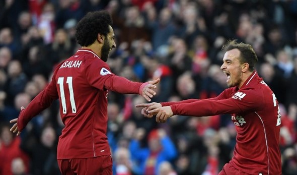شاكيري يحتفل بأول أهدافه مع ليفربول من صناعة محمد صلاح
