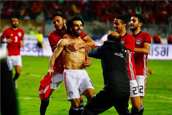محمد صلاح يحلق شعر صدره .. تعرف علي السبب الحقيقي وراء ذلك