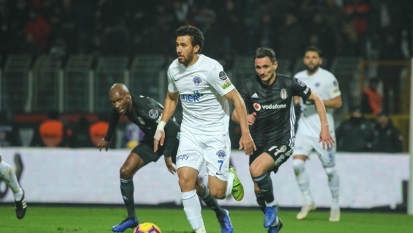 تريزيجيه قاسم باشا وكريم حافظ باشاك شهيرمواجهه بقمةالدوري التركي بنكهةمصرية