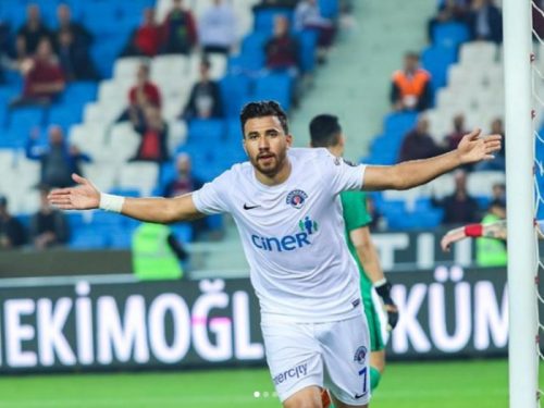 تريزيجيه مطلوب في الدوري الإنجليزي مقابل عرض ضخم