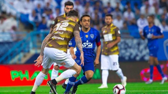 الهلال يفشل في الابتعاد بالصدارةعن النصروحارس أحد يستفزالجمهورويشتبك مع اللاعبين