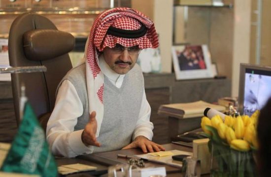 الوليد بن طلال يعلن استعداده لشراء نادي الهلال السعودي ..لكن بشرط!