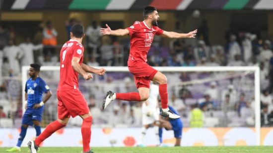 النجم الساحلي يهزم الهلال ويضرب موعدامع الزمالك في نصف نهائي الكونفدرالية الأفريقية