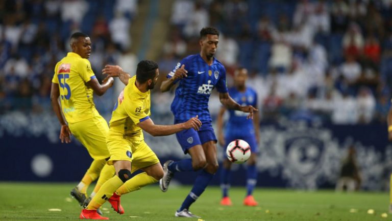 الهلال بقيادة شاموسكا لأول مرة بمباراة ثأرية ضد التعاون اليوم في الدوري السعودي