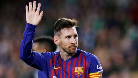 برشلونة يستعد لعبور فياريال لتعزيز صدارته في الليجا وأنباء عن غياب ميسي