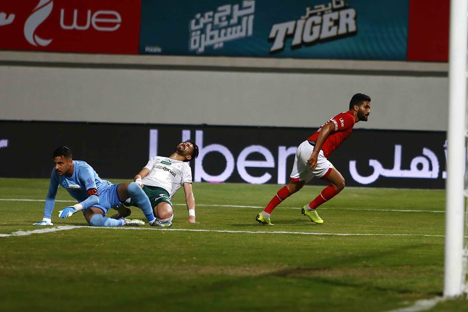 أخبار الأهلي : مفاجأة جديدة من الخطيب لصالح جمعة .. واللاعب يرد