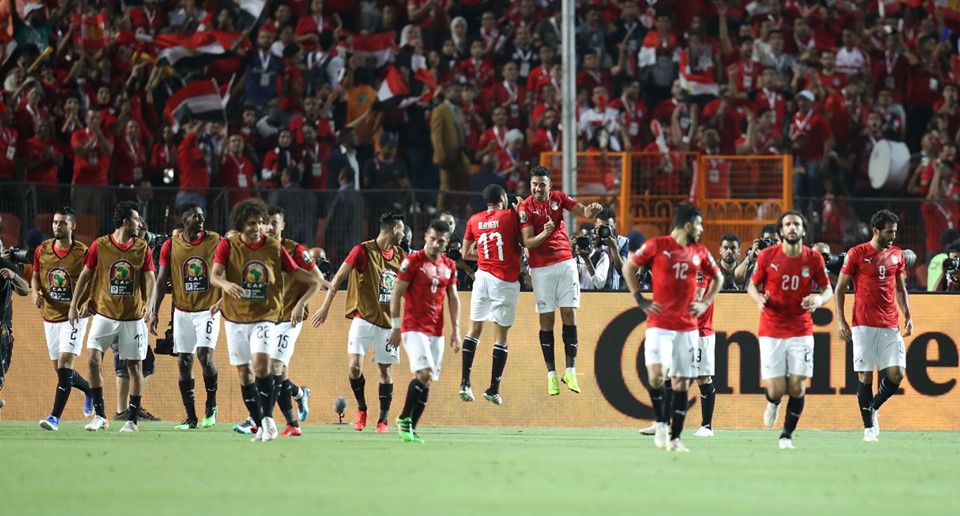 أمم أفريقيا : أسباب تواضع مستوي منتخب مصر .. وصدمة لصلاح والنني