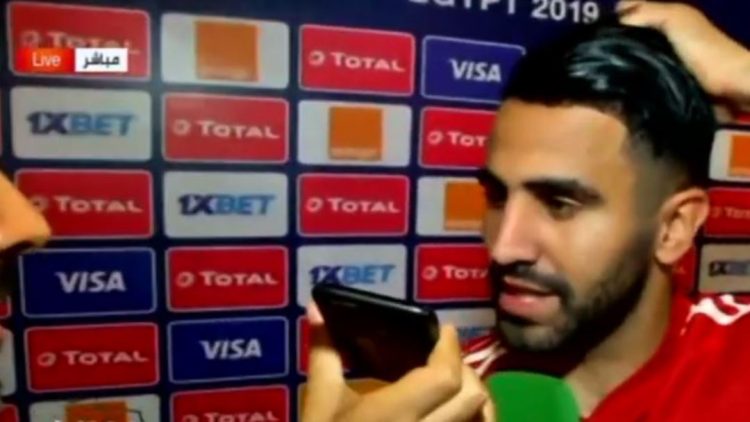 أمم أفريقيا ..صحفي يثير غضب الجزائريين أحرج بلعمري ليفوز بلقاء محرز