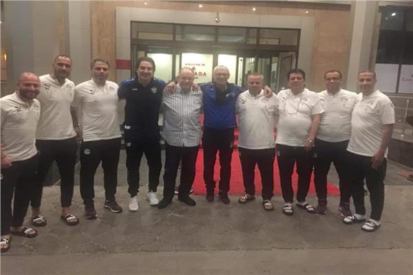 كوبر يدعم منتخب مصر الأولمبي بزيارة المعسكر قبل ودية أوزبكستان