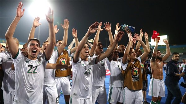 الجزائر وكوت ديفوار في نهائي مبكر والعراف يكشف عن المرشح للفوز باللقب القاري