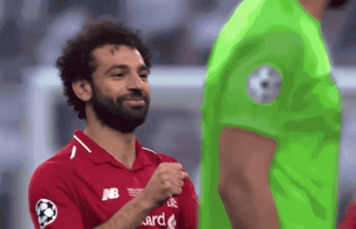 صلاح يرقص مع فان دايك في تدريبات ليفربول..وسواريز وميسي في رحلة بحرية