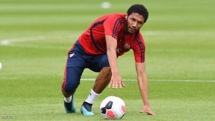 إيمري يطالب النني والألماني مصطفي بالرحيل عن الأرسنال