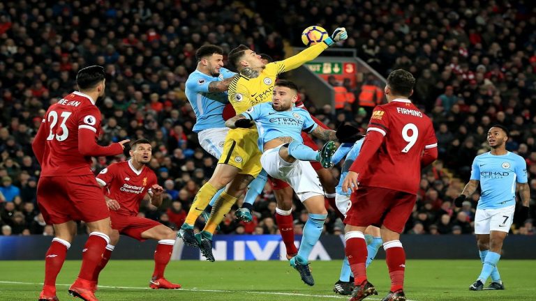 ليفربول ومان سيتي..تشكيل الفريقين لحصدالدرع الخيرية وصلاح يسعي لتكرار إنجاز النني