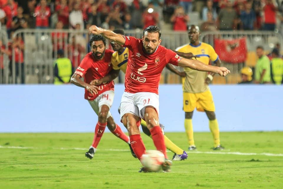 أخبار الأهلي : عيب كبير لعلي معلول مع الأهلي وكيفية الحل