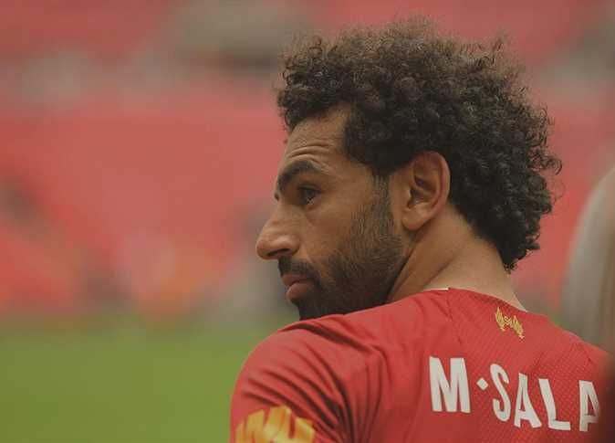 صلاح يتلقي مكالمة من والدته لتطيب خاطره .. و”ماجي” تسافر لتضع مولودها بإنجلترا