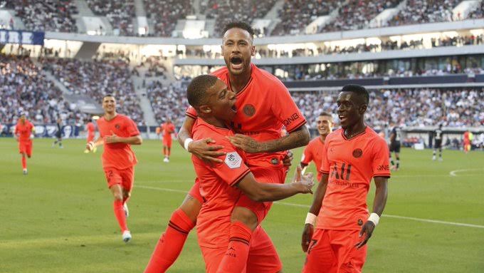 كيليان مبابي يعتذر لـ نيمار دا سيلفا عبر “تويتر” : لقد عدنا أخي