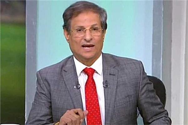 أخبار الأهلي : مصطفي يونس يدافع عن نفسه بالعمل فى قناة الزمالك !!!
