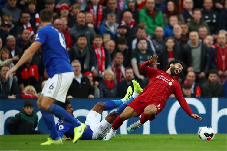 مدرب ليستر سيتي :صلاح لاعب رائع لكن تعامل تشودهاري معه كان مثاليًا