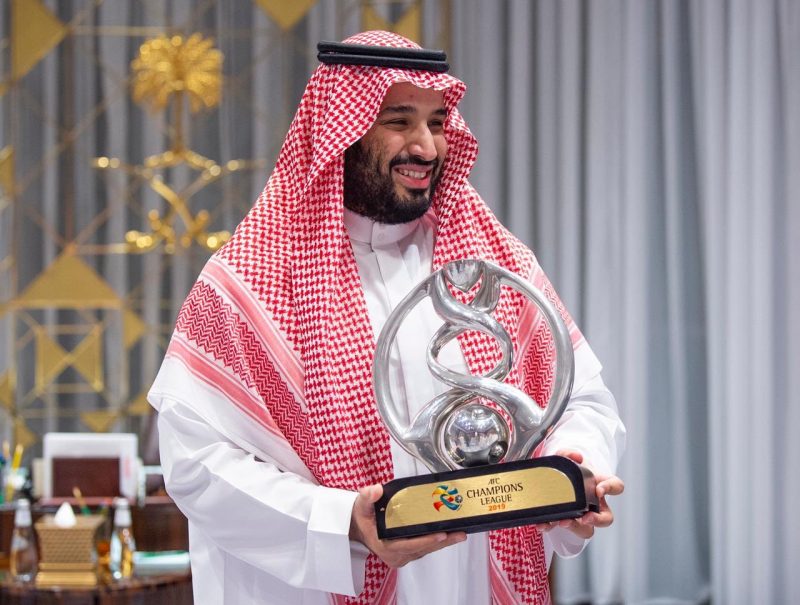 الأمير محمد بن سلمان يستقبل نادي الهلال ويحمل كأس دوري أبطال آسيا