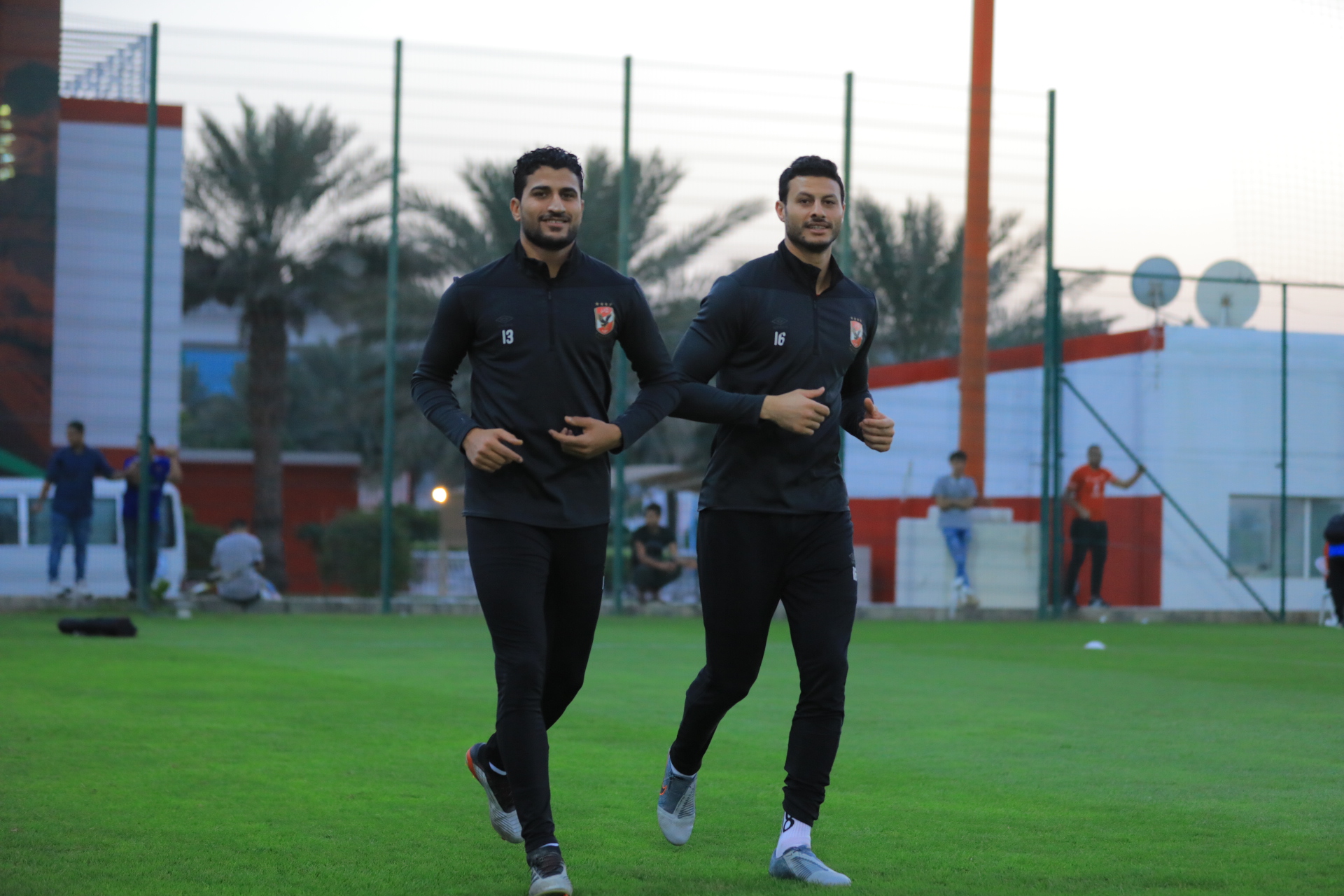 الأهلي اليوم : حضور جماهيري لمران الأهلي في الإمارات .. وتدريبات قوية للحراس