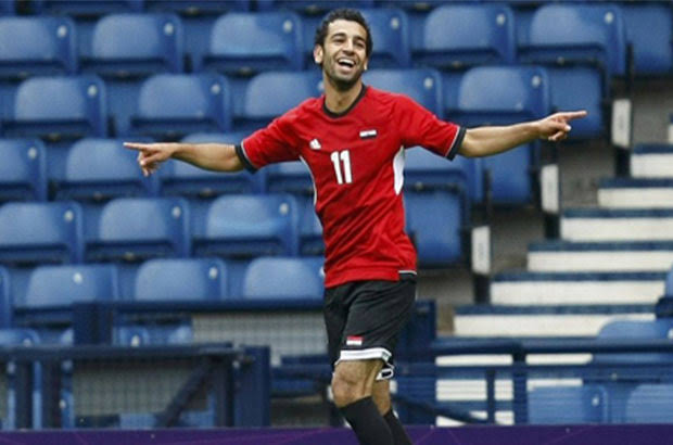 ليفربول ضد مانشستر سيتي | محمد صلاح يتحدث عن قمة الغد .. ومفاجأة جديدة في تجديد عقد صلاح مع الريدز : فيديو