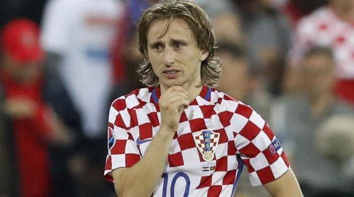 مودريتش ” القائد ” يغادر منتخب كرواتيا لأجل إرضاء ريال مدريد