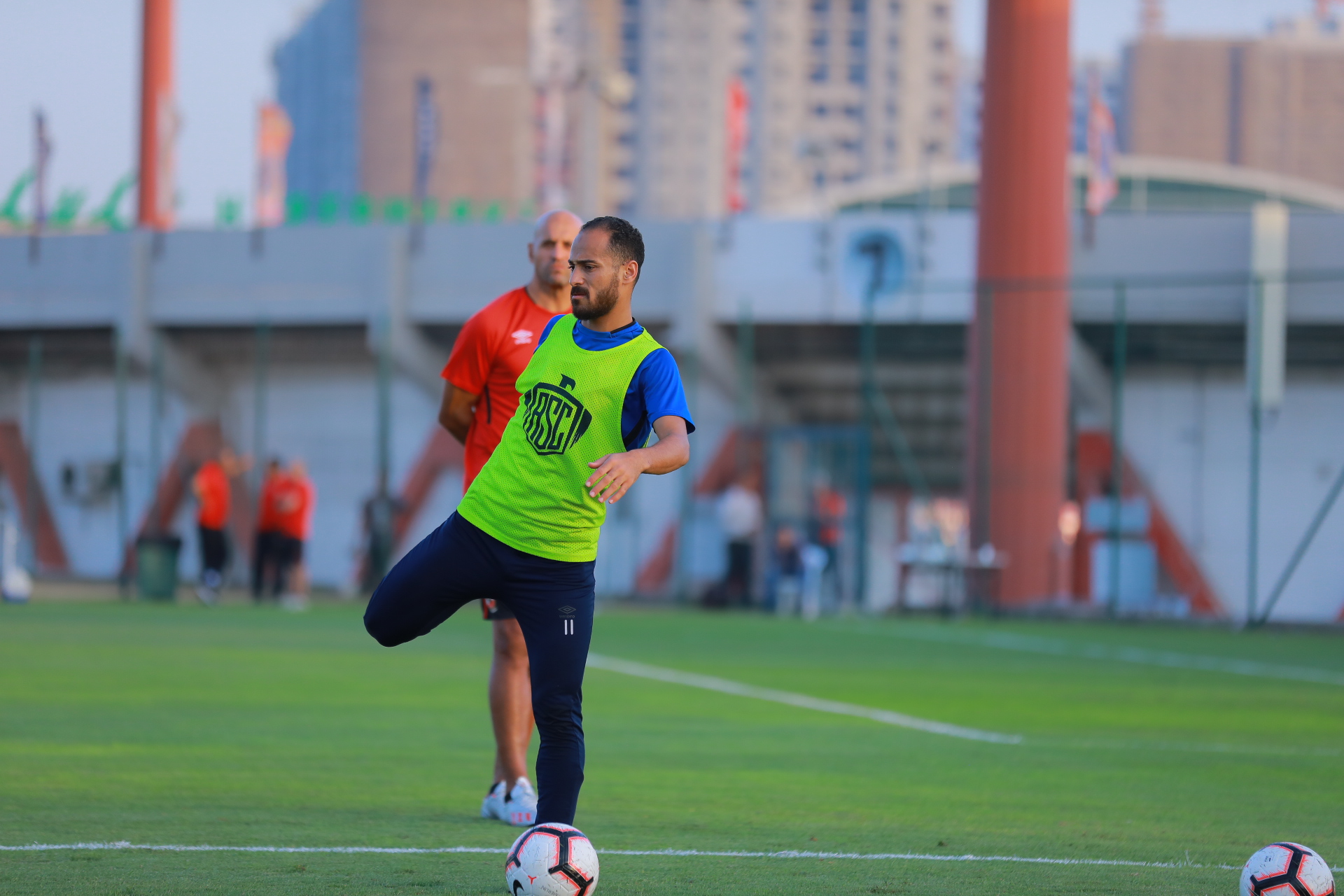 أخبار الأهلي : الأهلي يُغري وليد سليمان مقابل الاعتزال