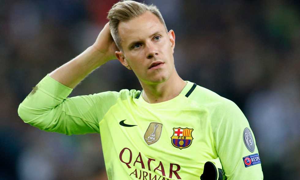 حارس برشلونة تير شتيجن يشعل الصراع بين كبار أندية أوروبا