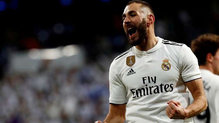ريال مدريد جدد عقد مهاجمه كريم بنزيما.. والأعلان رسميا الصيف القادم