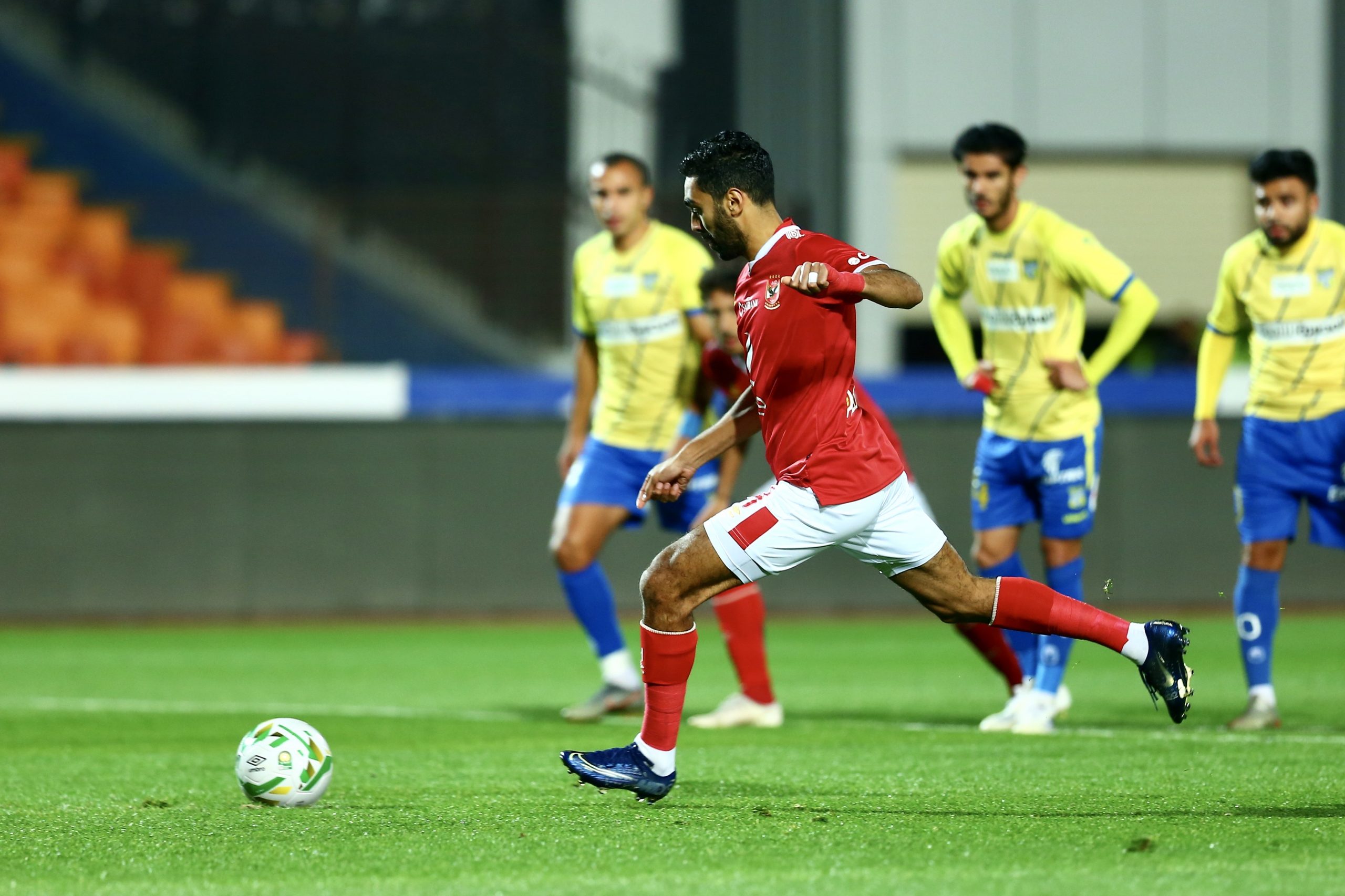 الأهلي نيوز : الأهلي يفوز علي طنطا بخماسية .. ثنائية لكهربا .. وإصابة متولي