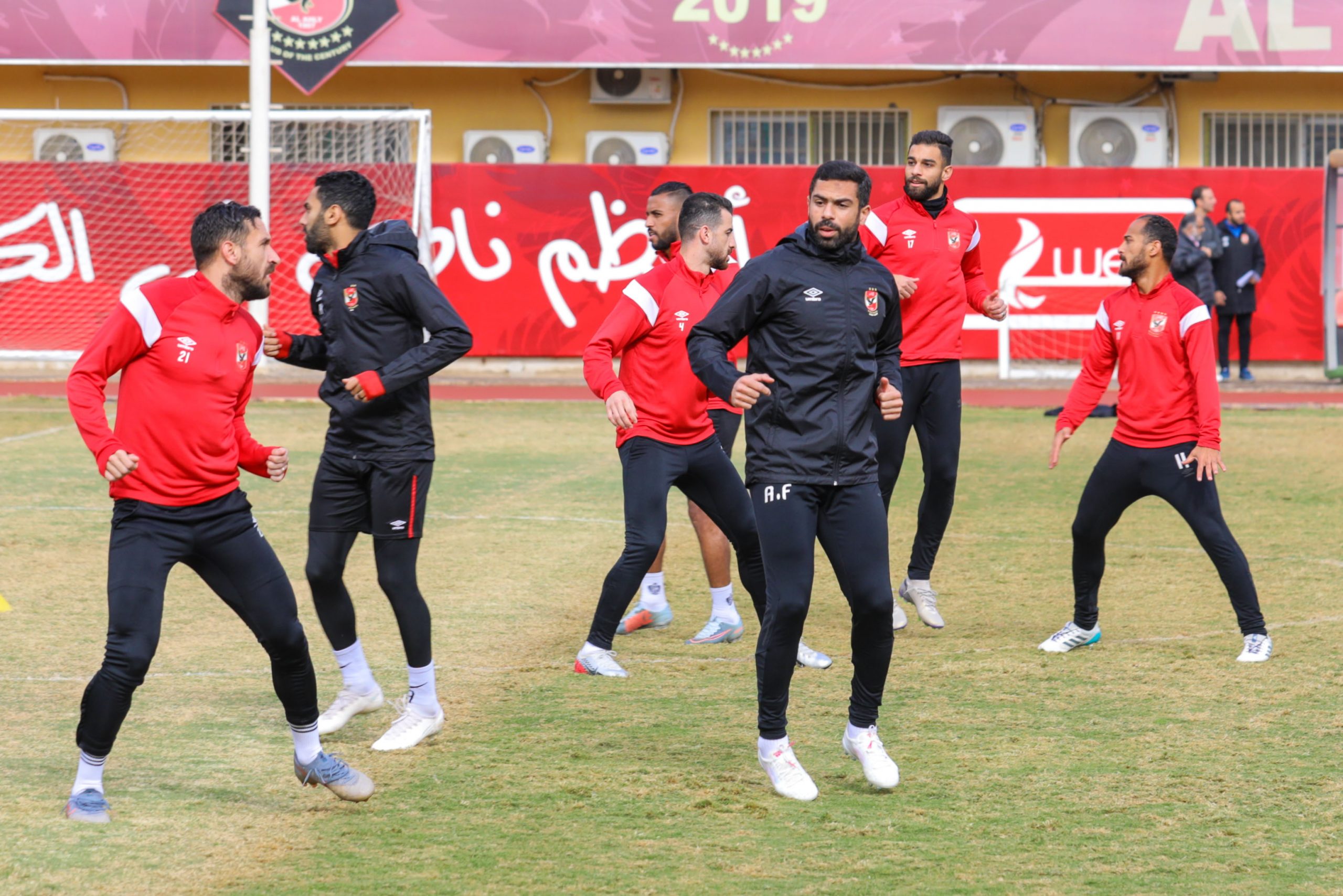 أخبار الأهلي : سعد سمير يعود إلي ألمانيا .. وتجهيز الفريق للقاء الهلال