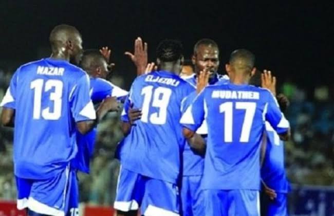 الهلال يغلق التدريبات علي لاعبيه ويبعدهم عن وسائل الإعلام قبل مباراة الأهلي