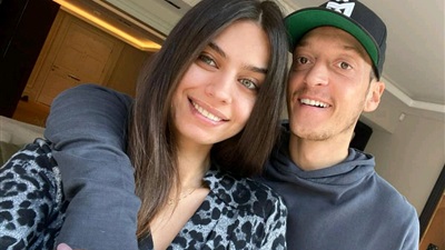 أوزيل يغيب عن أرسنال ضد أولمبياكوس بسبب ولادة زوجته