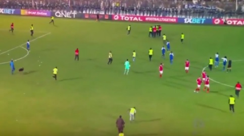 كاف :الهلال السوداني سيعاقب بـ 50 ألف دولار ومباراتان بدون جماهير