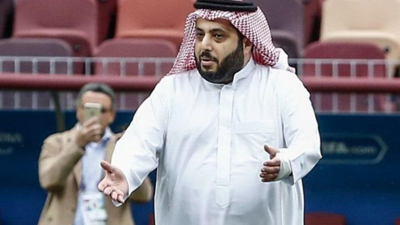 تركي آل الشيخ في لفتة إنسانية تجاه الرضيع المتوفى فى الاستاد
