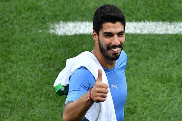 سواريز يعلن شفائة من الإصابة وعودته لمران برشلونة حال انتهاء أزمة كورونا