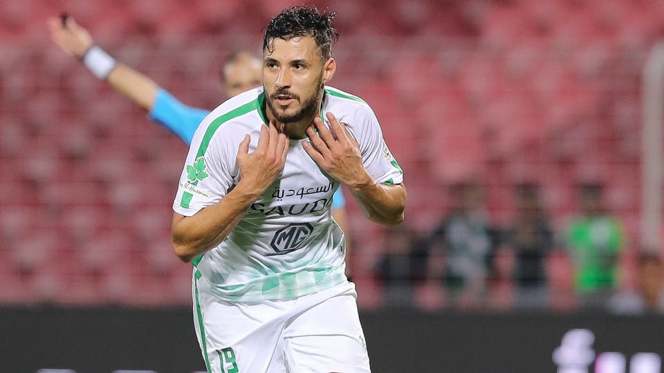 الأهلي السعودي يقطع الطريق علي شكوي البلايلي ويفاجئة بهذا الإجراء