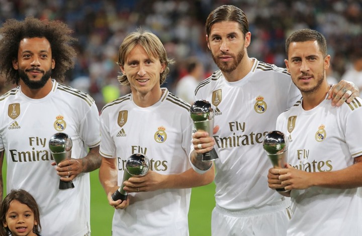 ريال مدريد .. تعرف علي التشكيل التاريخي بعد الصفقات الجديدة