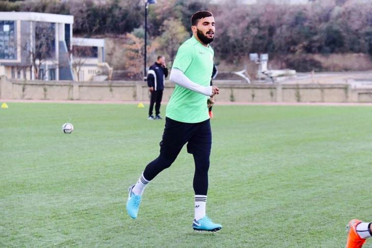 حسين بن عيادة يغلق الباب أمام الزمالك وفي طريقة للدوري السعودي